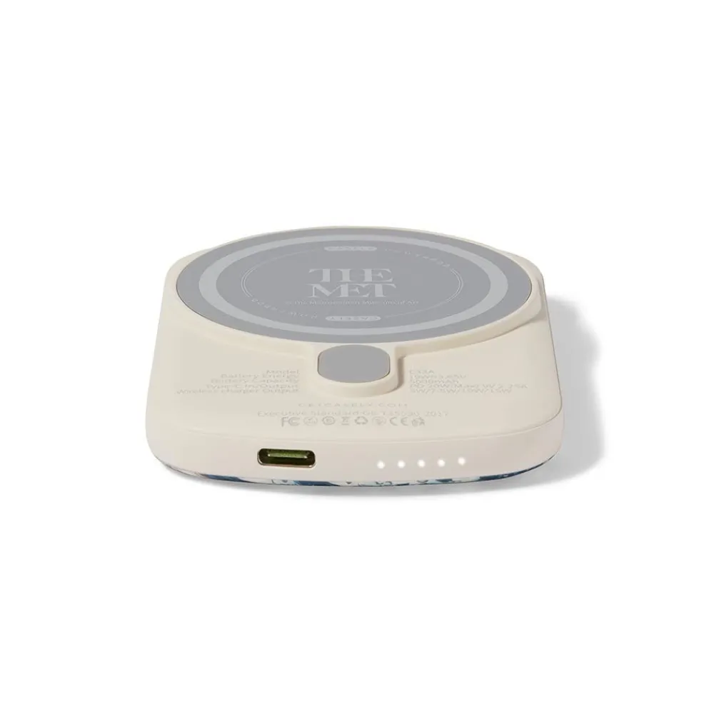 casely_hokusai_great_wave_power_pod_wireless_charger_3.webp Casely Hokusai Great Wave Power Pod Wireless Charger*The Met Store Fashion