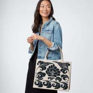 Chinese Peony Oversize Structured Tote*The Met Store Hot