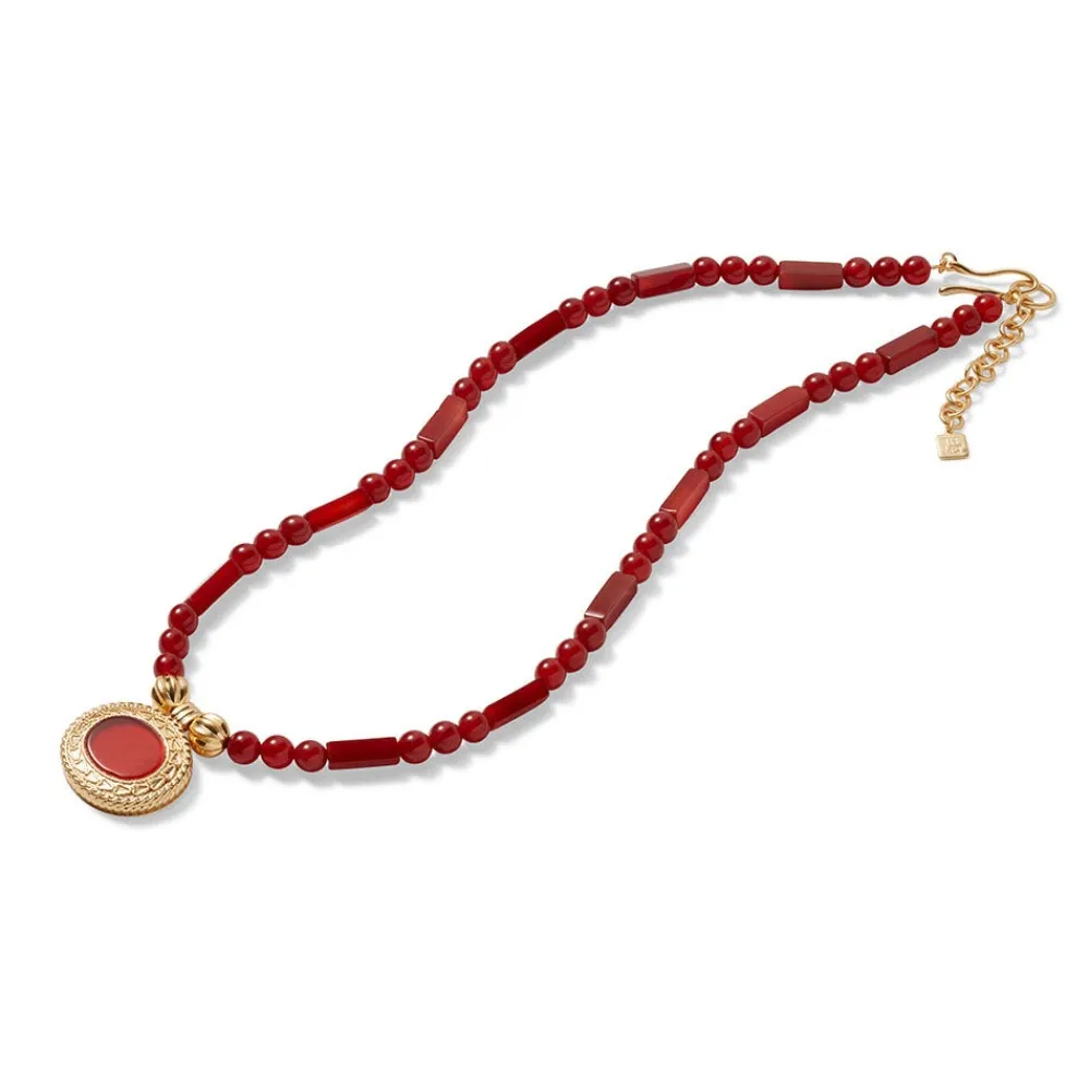 classical_carnelian_pendant_necklace_3.webp Classical Carnelian Pendant Necklace*The Met Store Discount