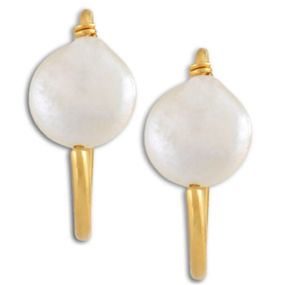 coin_pearl_earrings_0.webp Coin Pearl Earrings*The Met Store Shop