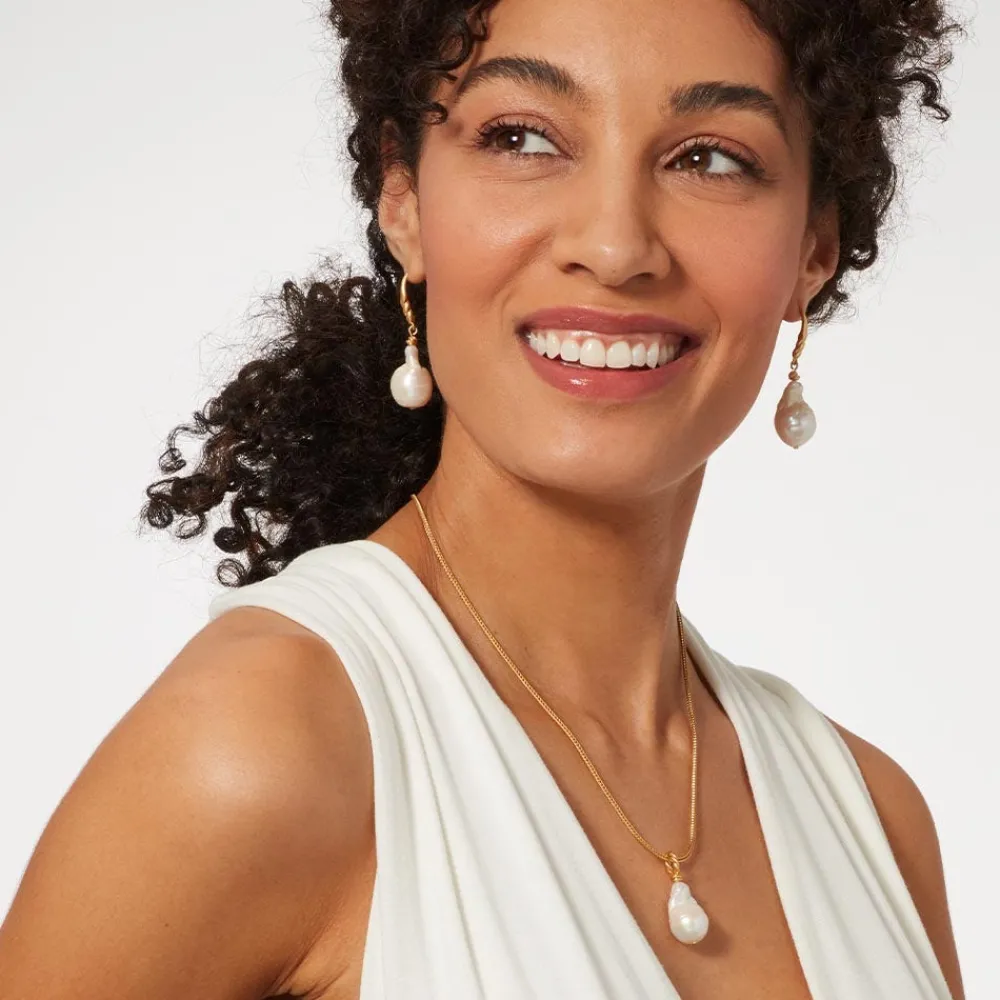 cypriot_twist_pearl_pendant_necklace_4.webp Cypriot Twist Pearl Pendant Necklace*The Met Store Hot