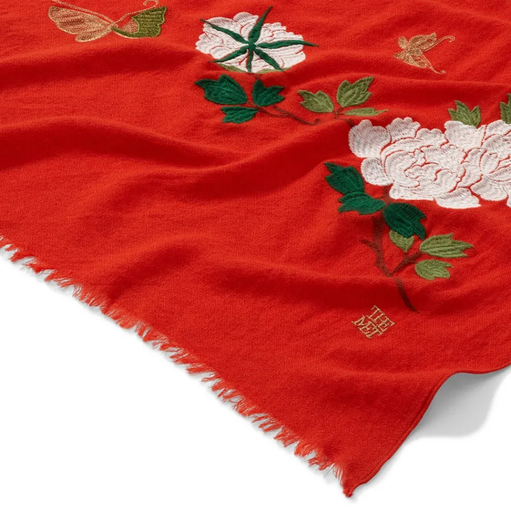 edo_blossoms_and_butterflies_embroidered_shawl_5.webp Edo Blossoms and Butterflies Embroidered Shawl*The Met Store Shop