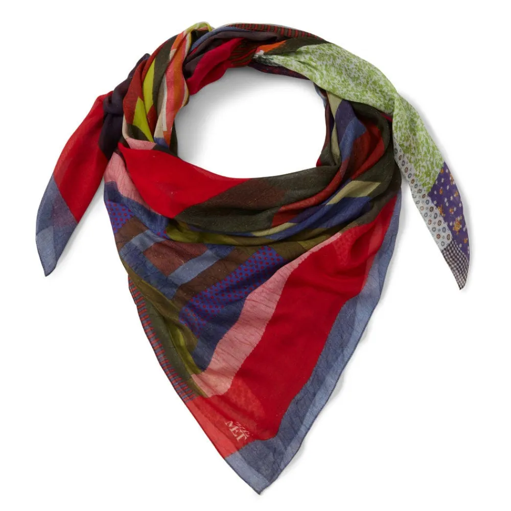 gees_bend_pettway_quilt_design_oblong_silk_scarf_0.webp Gee's Bend Pettway Quilt Design Oblong Silk Scarf*The Met Store Cheap