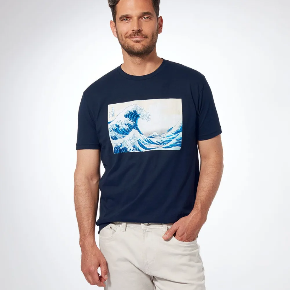 hokusai_great_wave_tee_16.webp Hokusai Great Wave Tee*The Met Store Outlet