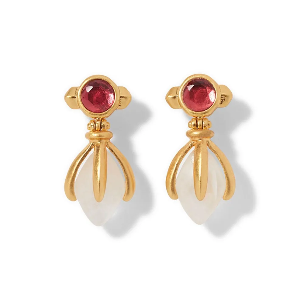 indonesian_statement_stud_earrings_0.webp Indonesian Statement Stud Earrings*The Met Store Best