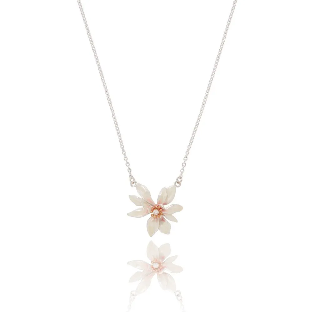 magnolia_pendant_necklace_0.webp Magnolia Pendant Necklace*The Met Store Shop