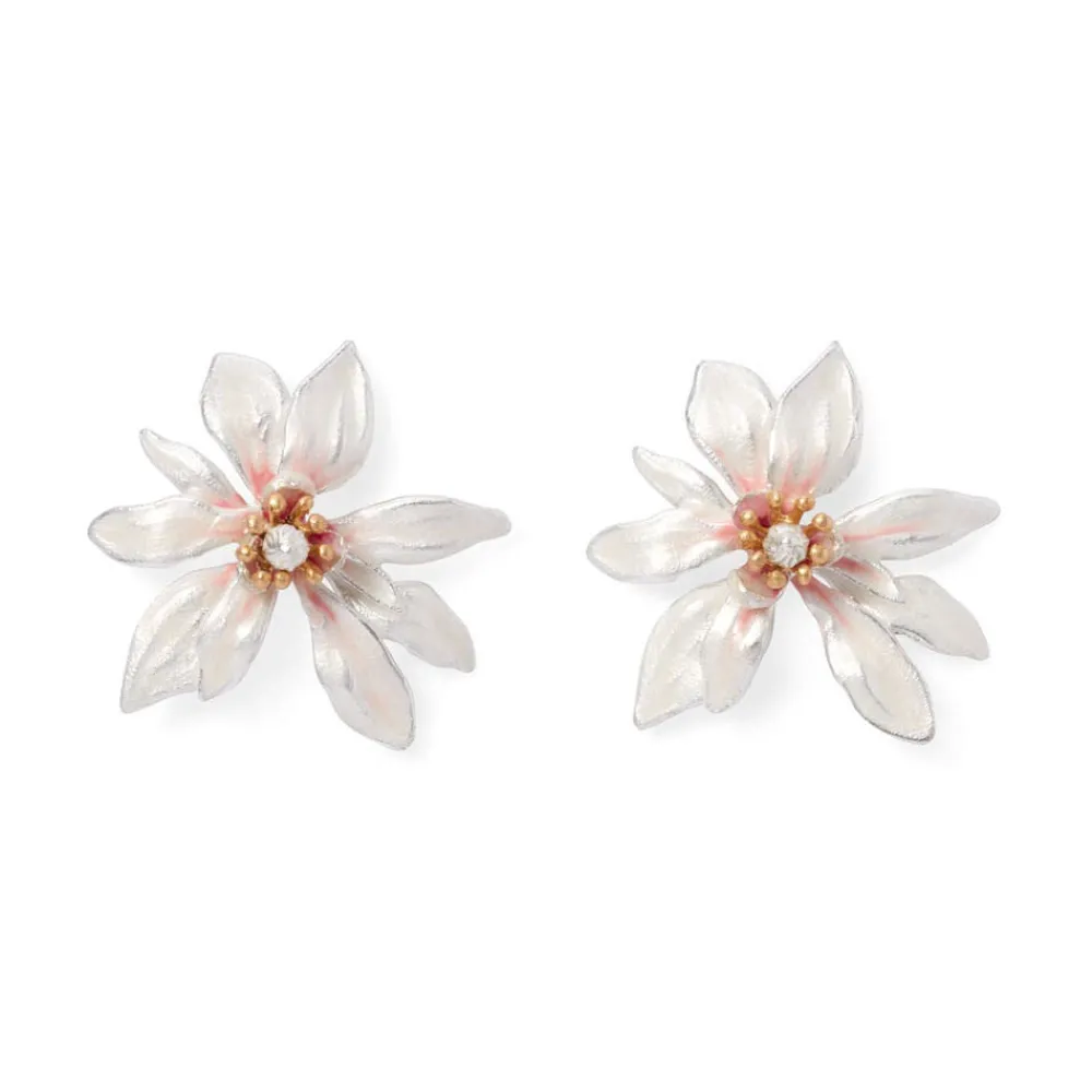 magnolia_stud_earrings_0.webp Magnolia Stud Earrings*The Met Store Online