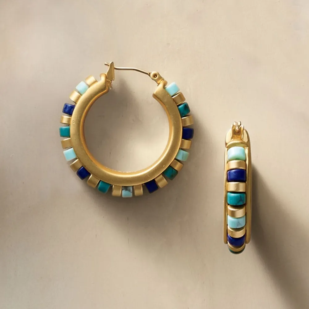 middle_kingdom_cylindrical_bead_earrings_3.webp Middle Kingdom Cylindrical Bead Earrings*The Met Store Online