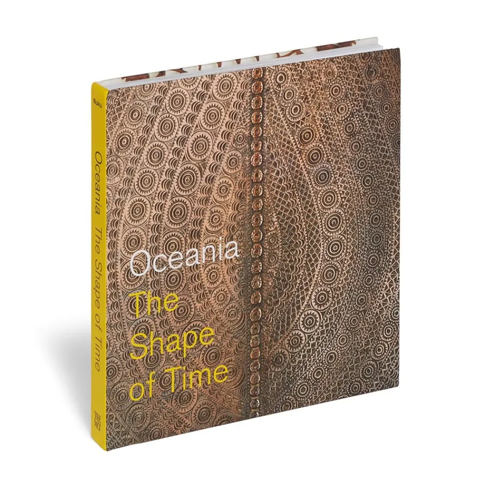oceania_the_shape_of_time_0.webp Oceania: The Shape of Time*The Met Store Fashion