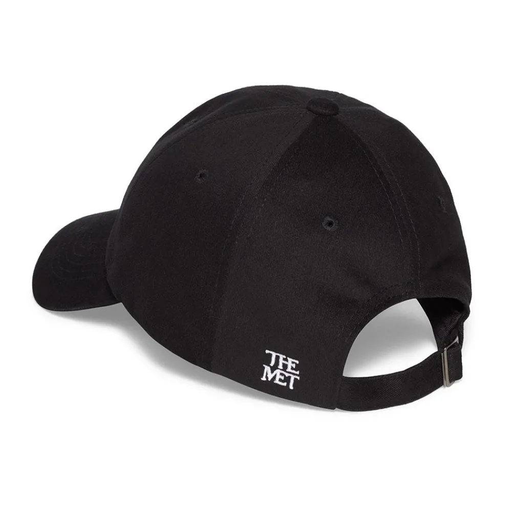 renaissance_m_cap_4.webp Renaissance "M" Cap*The Met Store Best