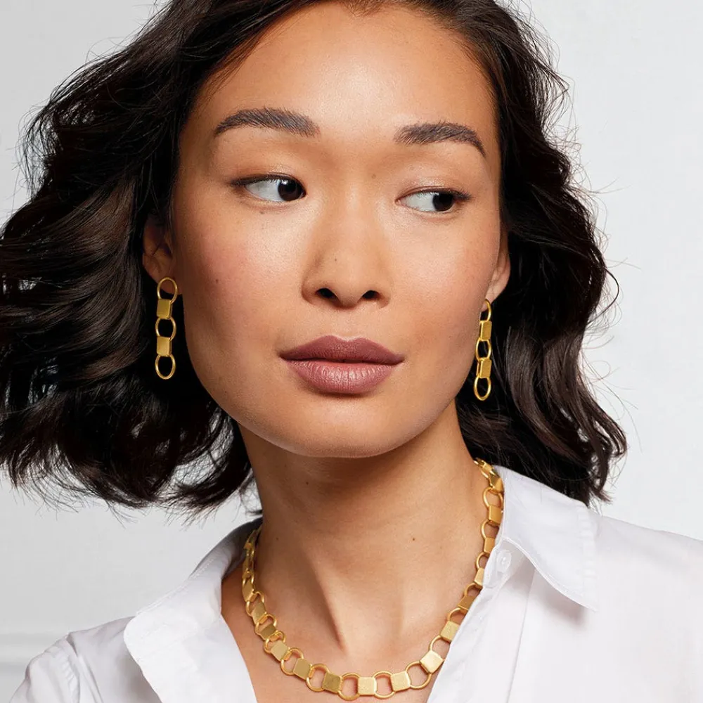 roman_chain_necklace_4.webp Roman Chain Necklace*The Met Store Flash Sale