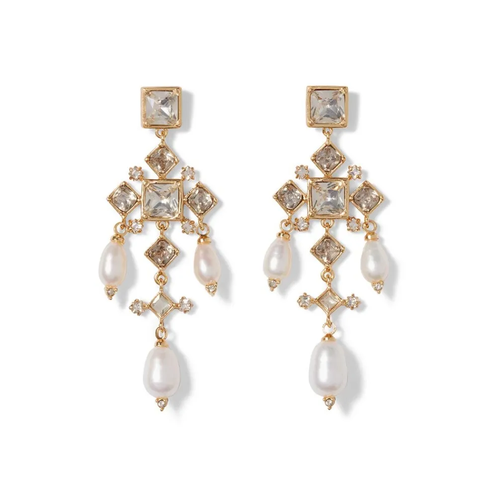 royal_tudor_chandelier_earrings_0.webp Royal Tudor Chandelier Earrings*The Met Store Clearance