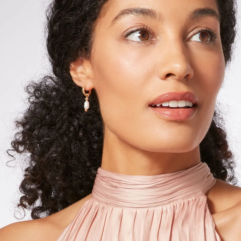 royal_tudor_small_hoop_earrings_with_pearls_2.webp Royal Tudor Small Hoop Earrings with Pearls*The Met Store Fashion