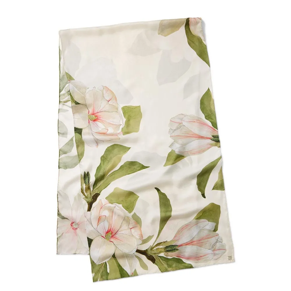 studies_of_magnolias_oblong_silk_scarf_3.webp Studies of Magnolias Oblong Silk Scarf*The Met Store Shop