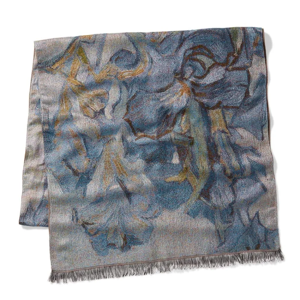 van_gogh_irises_woolblend_shawl_2.webp Van Gogh Irises Wool-Blend Shawl*The Met Store Best