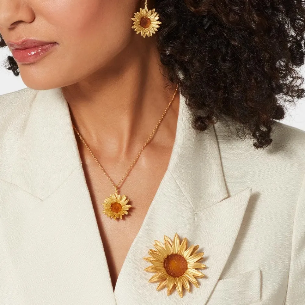 van_gogh_sunflower_brooch_2.webp Van Gogh Sunflower Brooch*The Met Store Best