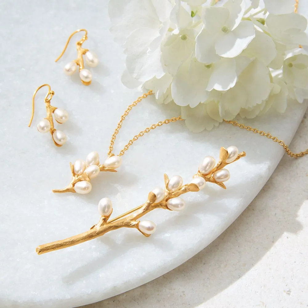 willow_catkins_pearl_brooch_2.webp Willow Catkins Pearl Brooch*The Met Store Cheap